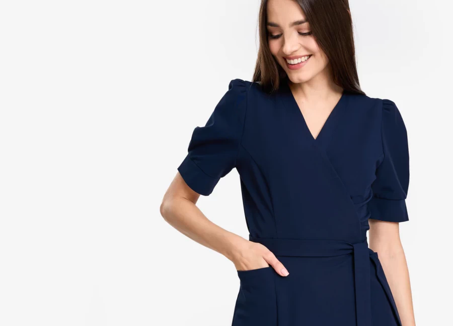 Tuniki medyczne nowoczesne eleganckie