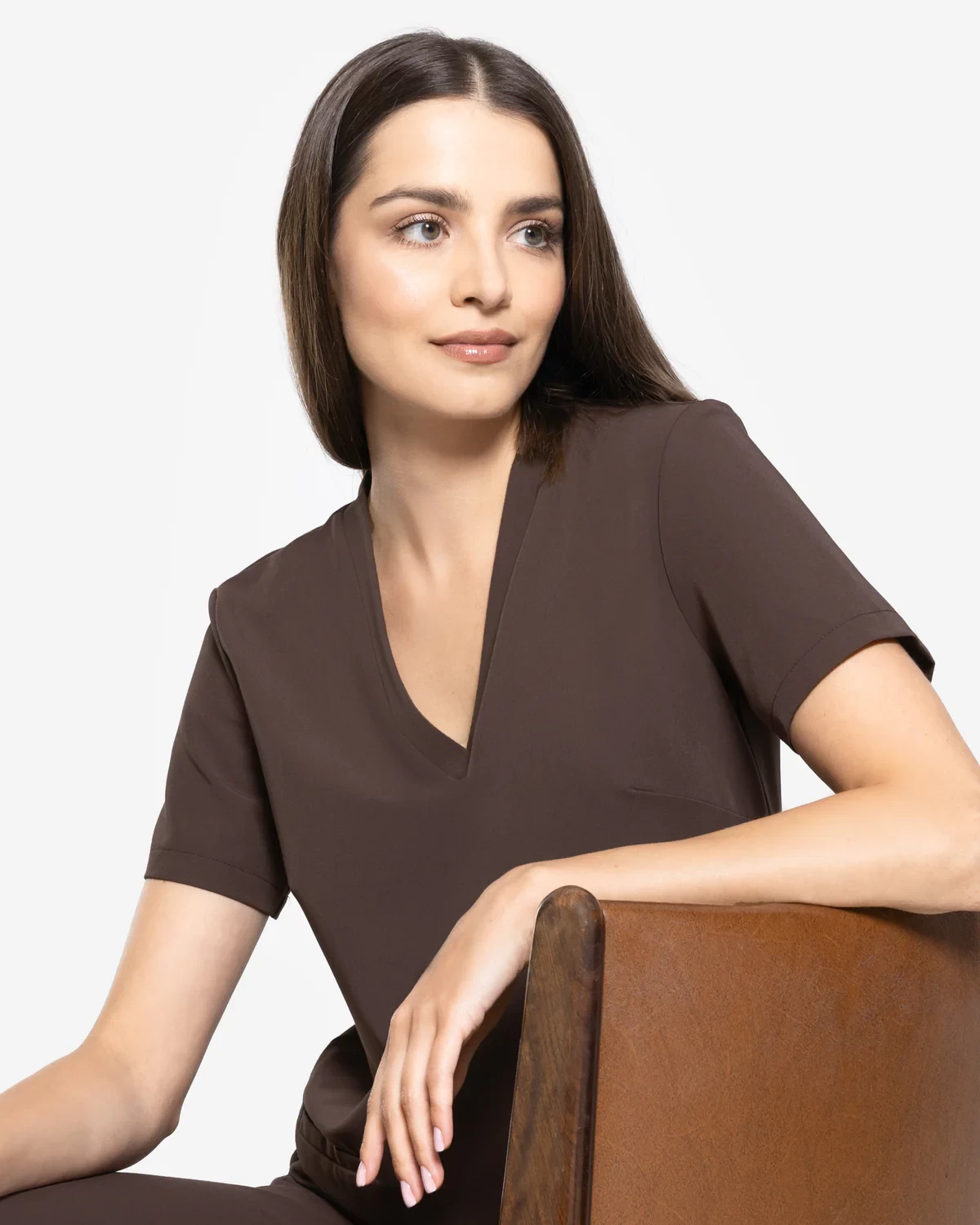 Producent odzieży medycznej - bluzki medyczne damskie Basic - Choco